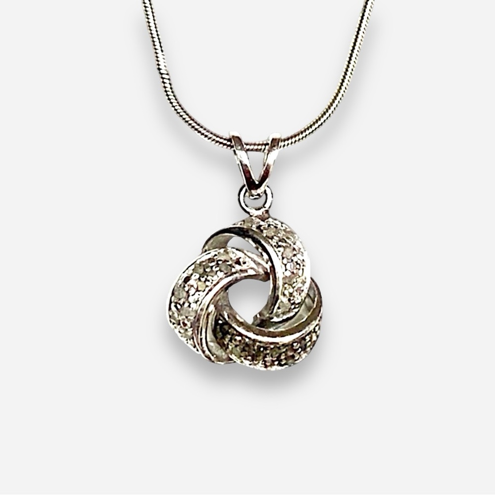 🌸Necklace🌸 925 Sterling Silver Necklace